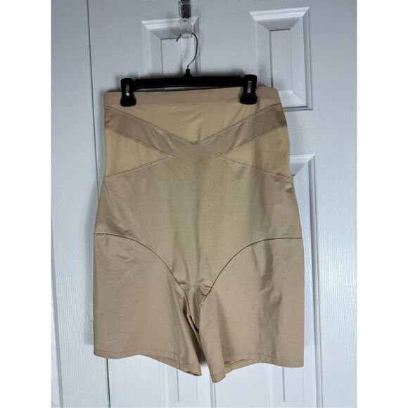 Cacique Womens Ultra High Waist Thigh Shaper Size 22/24 - Picture 1 of 3